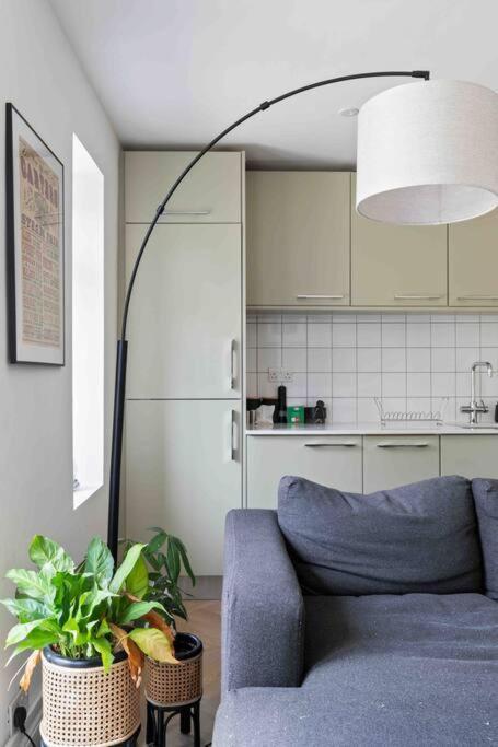Modern 3 Bed Apartment In Tottenham London Bagian luar foto